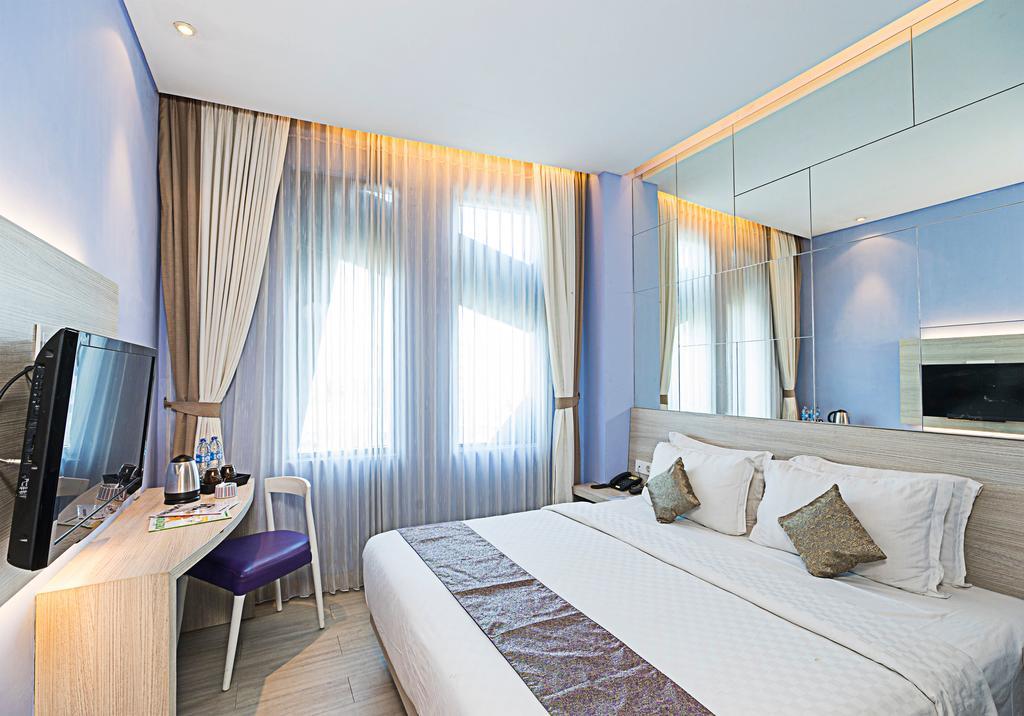 Royal City Hotel Jakarta Exterior foto
